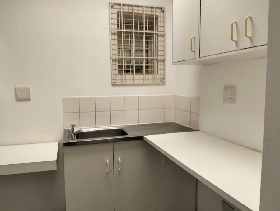 To Let commercial Property for Rent in Durbanville Western Cape